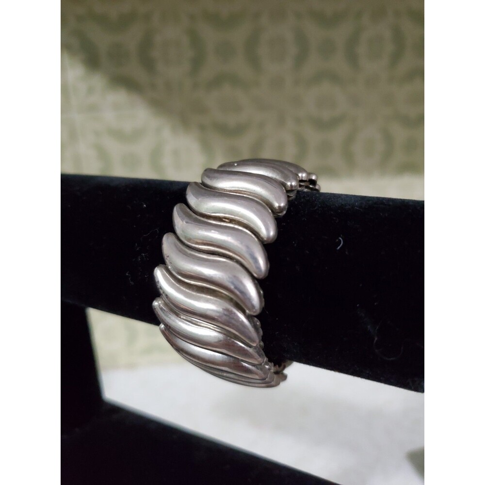 Vintage Bergere Silvertone Expandable Bracelet Japan 1" Wide